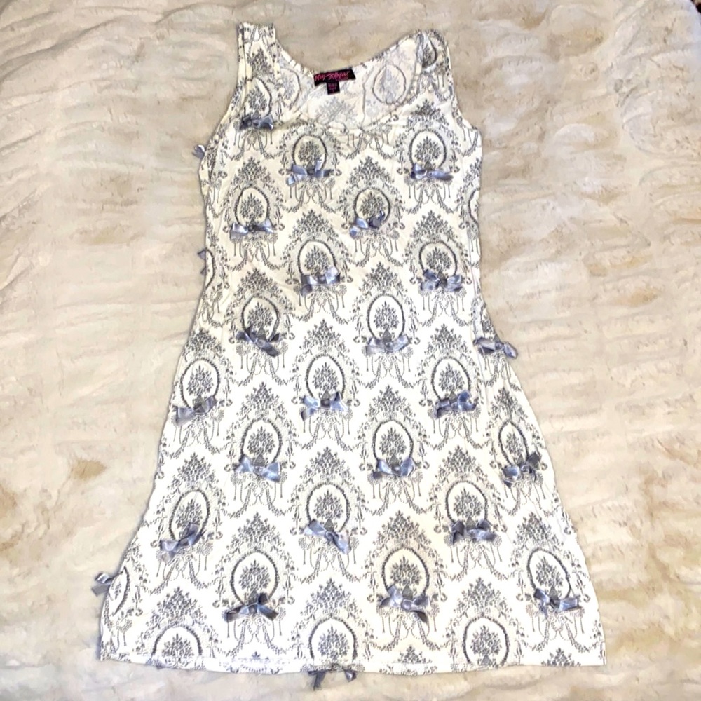 Betsy Johnson dress